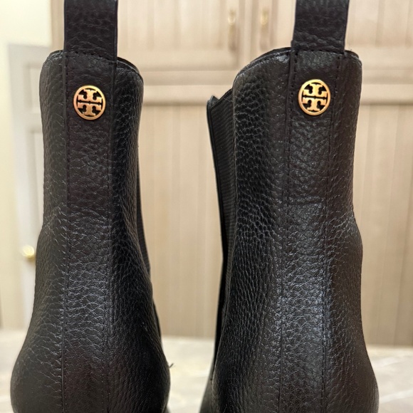 Tory Burch Leather Boots, Size 7 1/2 - Picture 8 of 8